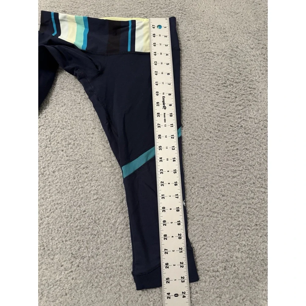 Lululemon Core Kicker‎ Crop Leggings 4 Workout Yoga Gym - Picture 4 of 9